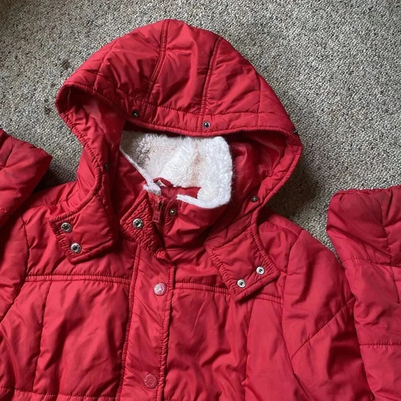 Aeropostale Womens Jacket Jacket XL Red Fleece Puffer Hoodie Pockets Full Zip - Picture 7 of 12